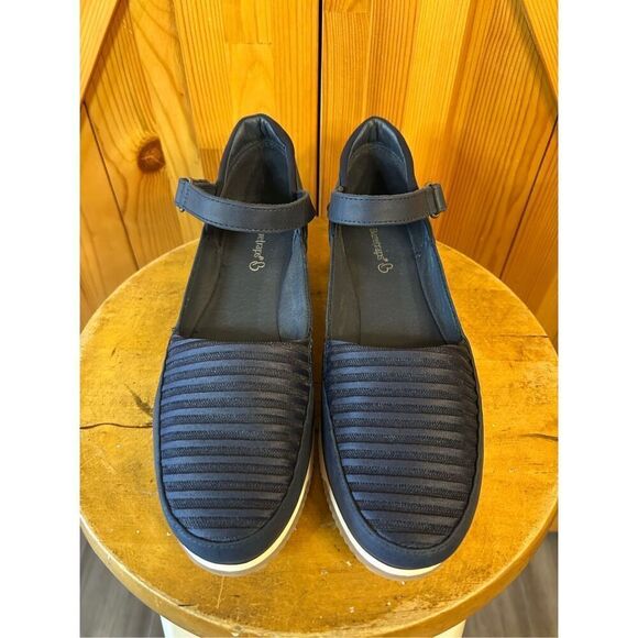Baretraps Harmony Slip On Mary Jane Shoes Size 8.5M Navy - Picture 2 of 8